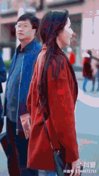 弱爆的抖音广州街拍,都凑不出一篇迷惑大赏出来 弱爆的抖音广州街拍,都凑不出一篇迷惑大赏出来