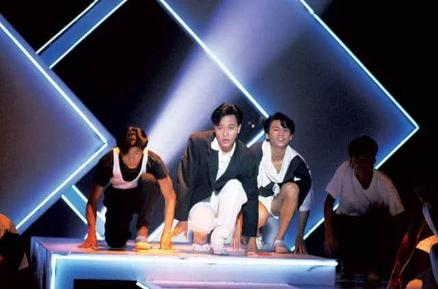 5分钟告诉你香港小姐73年变迁史 5分钟告诉你香港小姐73年变迁史