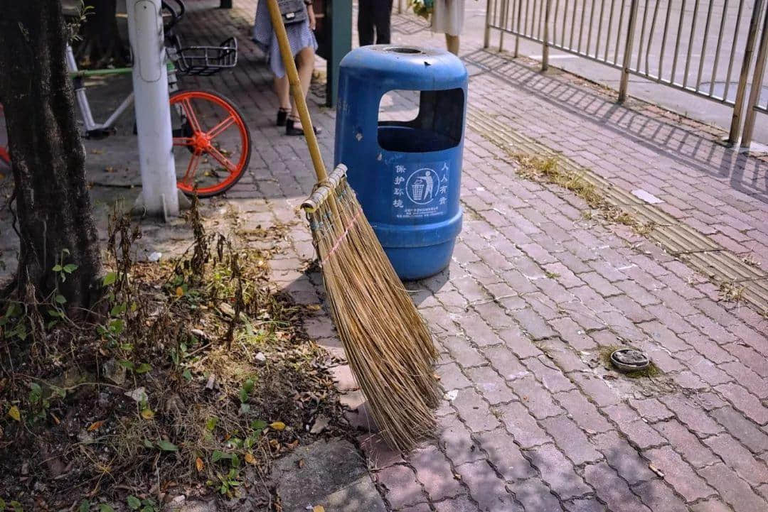 我们走上街头,体验了一下广州的垃圾分类 我们走上街头,体验了一下广州的垃圾分类