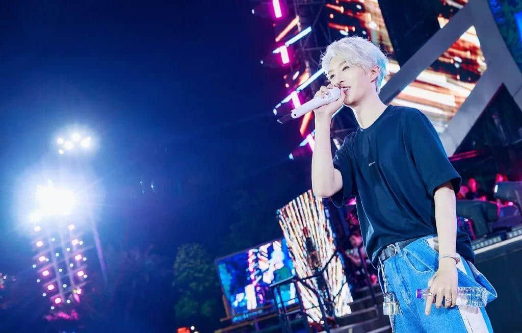 8月来长隆水上乐园high翻一夏!还能Get范丞丞同款快乐哦! 8月来长隆水上乐园high翻一夏!还能Get范丞丞同款快乐哦!