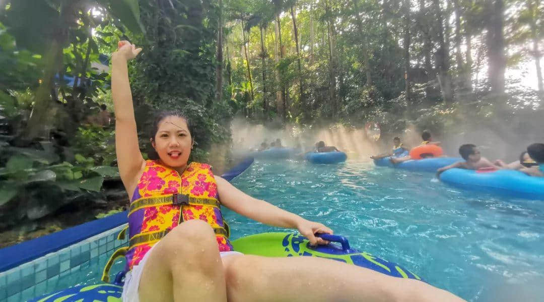 8月来长隆水上乐园high翻一夏!还能Get范丞丞同款快乐哦! 8月来长隆水上乐园high翻一夏!还能Get范丞丞同款快乐哦!