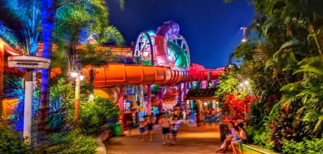 8月来长隆水上乐园high翻一夏!还能Get范丞丞同款快乐哦! 8月来长隆水上乐园high翻一夏!还能Get范丞丞同款快乐哦!