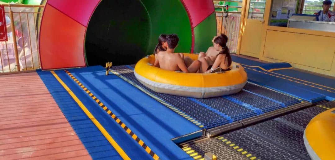 8月来长隆水上乐园high翻一夏!还能Get范丞丞同款快乐哦! 8月来长隆水上乐园high翻一夏!还能Get范丞丞同款快乐哦!