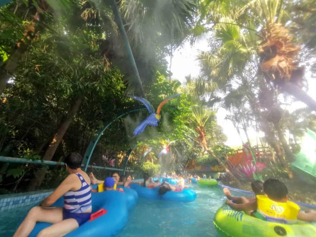 8月来长隆水上乐园high翻一夏!还能Get范丞丞同款快乐哦! 8月来长隆水上乐园high翻一夏!还能Get范丞丞同款快乐哦!