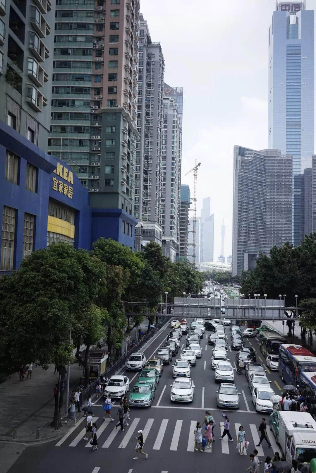 一条1号线,撑起广州商业半边天 一条1号线,撑起广州商业半边天