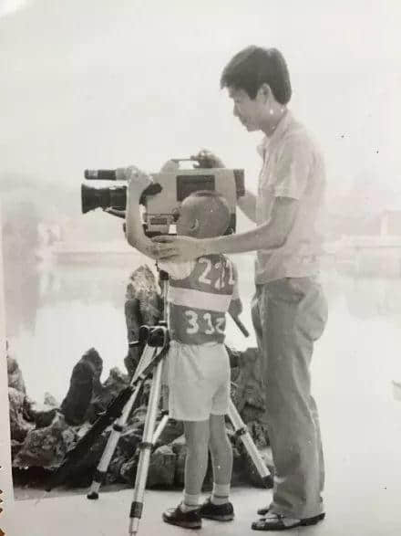 曾几何时,广州也有令全国人民痴狂的全民偶像 曾几何时,广州也有令全国人民痴狂的全民偶像