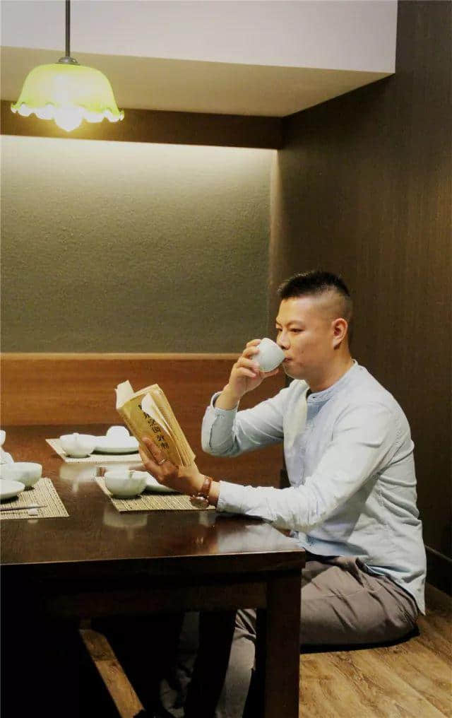 【欣知食】| 越传统越出彩：粤地道·野山烧柱候鸡