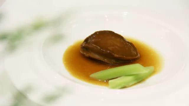 【欣知食】| 《梦与诗》：醉过才知酒浓，爱过才知情重