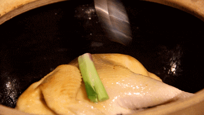 【欣知食】| 越传统越出彩：粤地道·野山烧柱候鸡