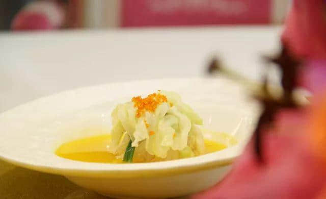 【欣知食】| 读《粤韵唐诗》，品新派粤菜