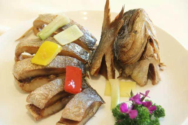 【欣知食】| 读《粤韵唐诗》，品新派粤菜