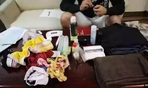 敬业的日本AV男优