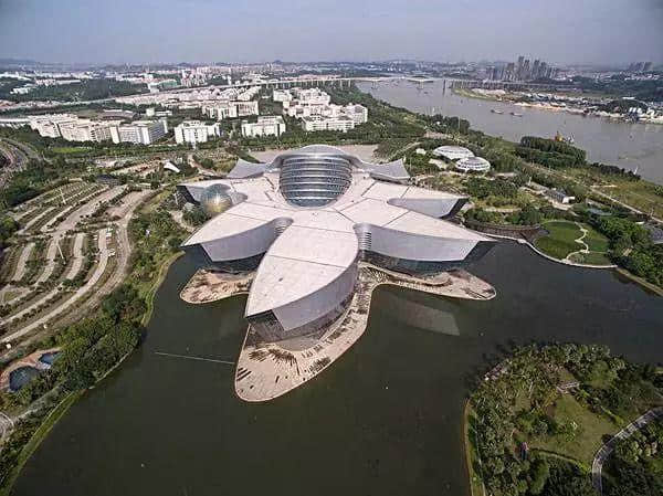 广东科学中心:世界最大,处境尴尬 广东科学中心:世界最大,处境尴尬