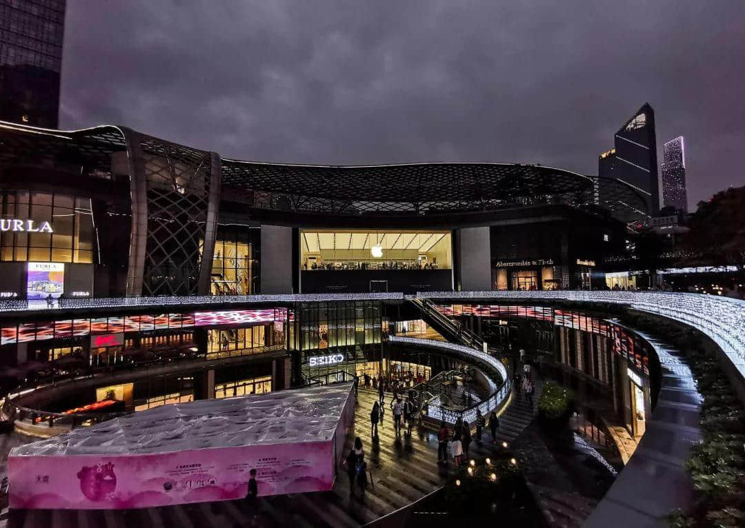 都说广州务实,为何奢侈品店越开越多? 都说广州务实,为何奢侈品店越开越多?