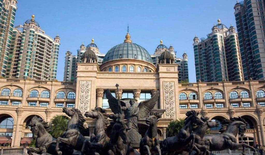 在赤岗,遇见广州的混沌与撕裂 在赤岗,遇见广州的混沌与撕裂