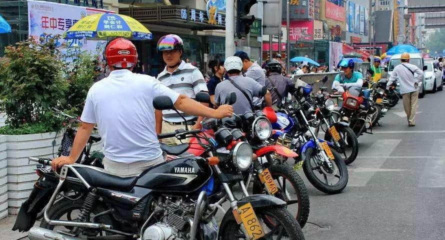 摩托佬,广州“孤胆英雄” 摩托佬,广州“孤胆英雄”