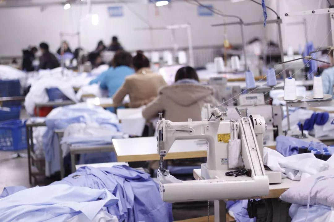 一个老厂长的30年,与一段珠三角制衣业的沧桑往事 一个老厂长的30年,与一段珠三角制衣业的沧桑往事