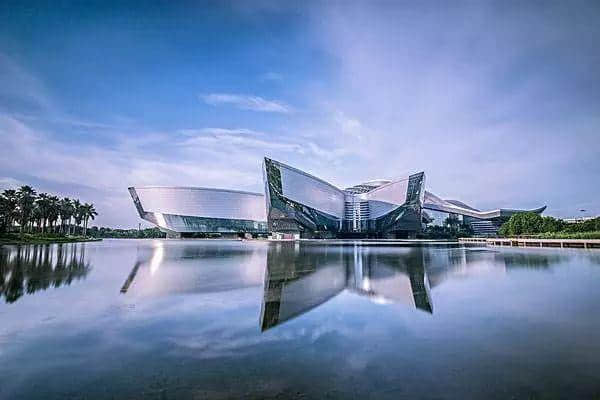 广东科学中心:世界最大,处境尴尬 广东科学中心:世界最大,处境尴尬