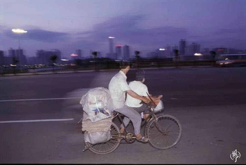 你可知道20年前，夜广州有多生猛？