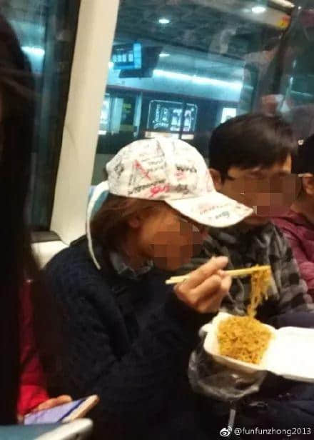 广州人的地铁公德到底强不强? 广州人的地铁公德到底强不强?