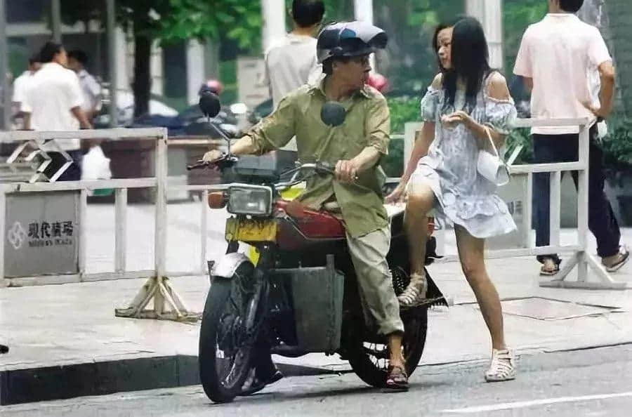 摩托佬,广州“孤胆英雄” 摩托佬,广州“孤胆英雄”