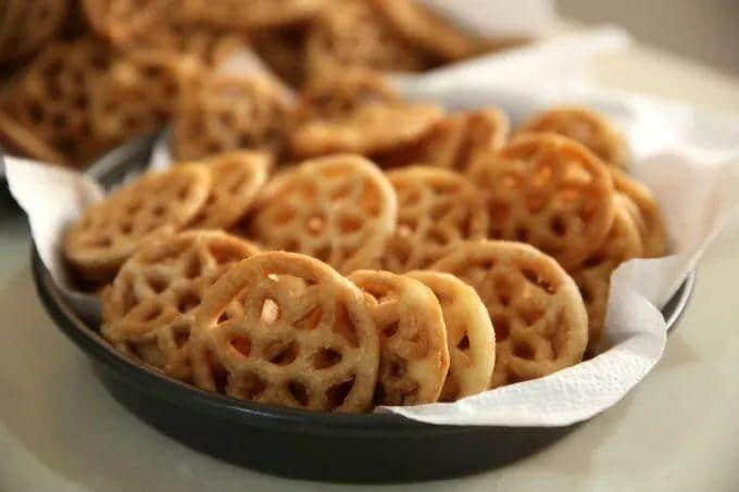 在广东,冬至劝广东人吃饺子是要挨揍的! 在广东,冬至劝广东人吃饺子是要挨揍的!