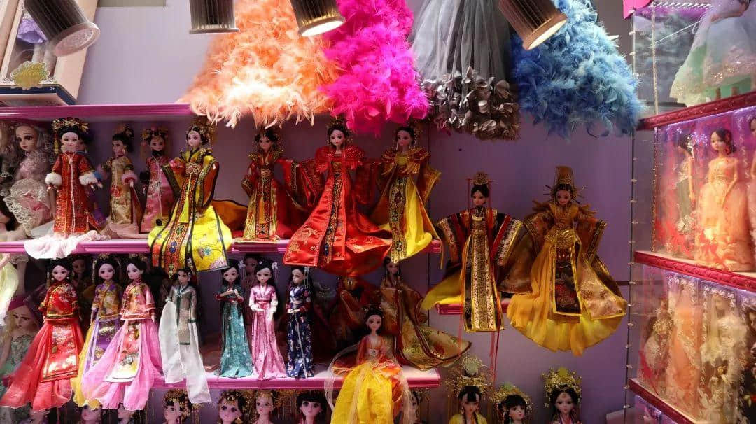 识叹广州 | 见识广州批发市场的乐趣 识叹广州 | 见识广州批发市场的乐趣