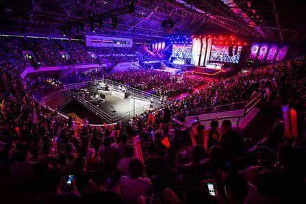 “赶时髦”的广州,能成为“全球电竞产业中心”吗? “赶时髦”的广州,能成为“全球电竞产业中心”吗?