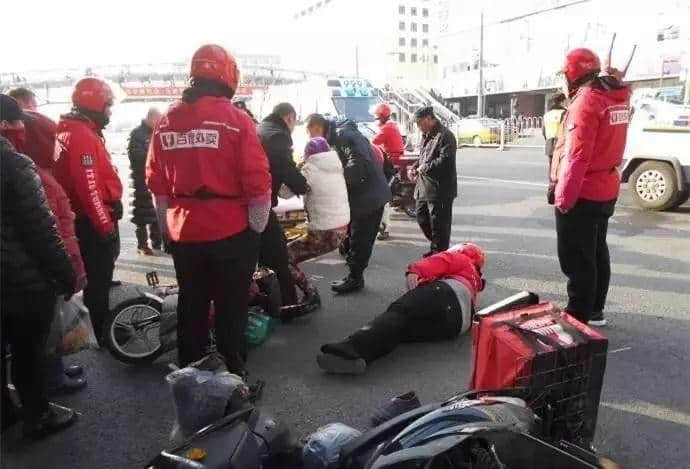 多少人灰头土脸,只为了在广州吃上一顿饱饭? 多少人灰头土脸,只为了在广州吃上一顿饱饭?