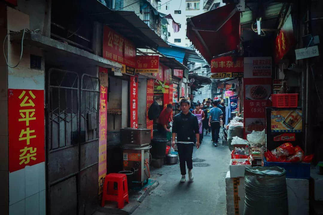 藏身沙河的汕尾街:闹市中渐行渐远的“故乡” 藏身沙河的汕尾街:闹市中渐行渐远的“故乡”