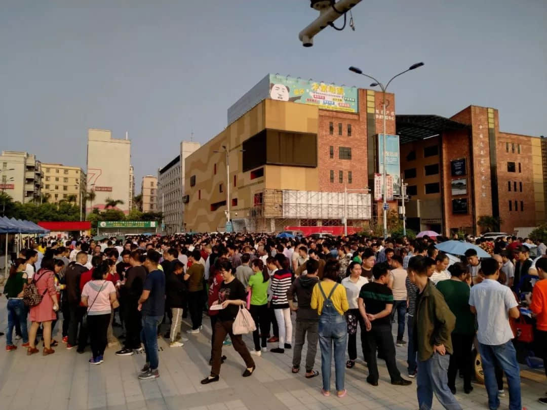 广州版“三和大神”:迷失在这个冬天 广州版“三和大神”:迷失在这个冬天