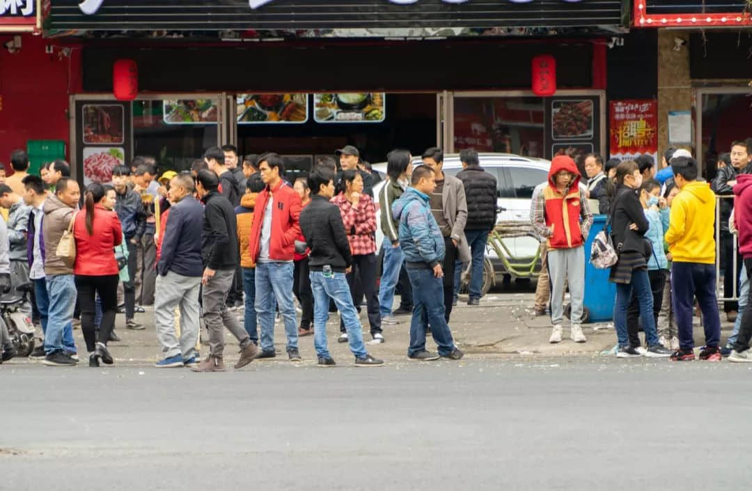 广州版“三和大神”:迷失在这个冬天 广州版“三和大神”:迷失在这个冬天