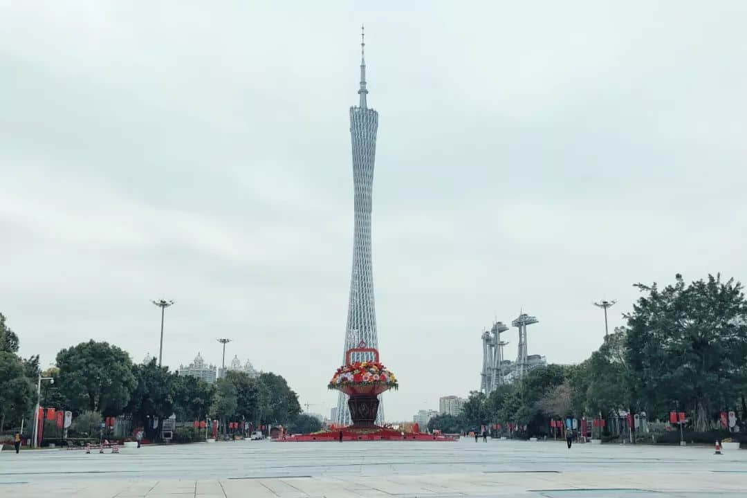 复工日的广州CBD,有点冷 复工日的广州CBD,有点冷