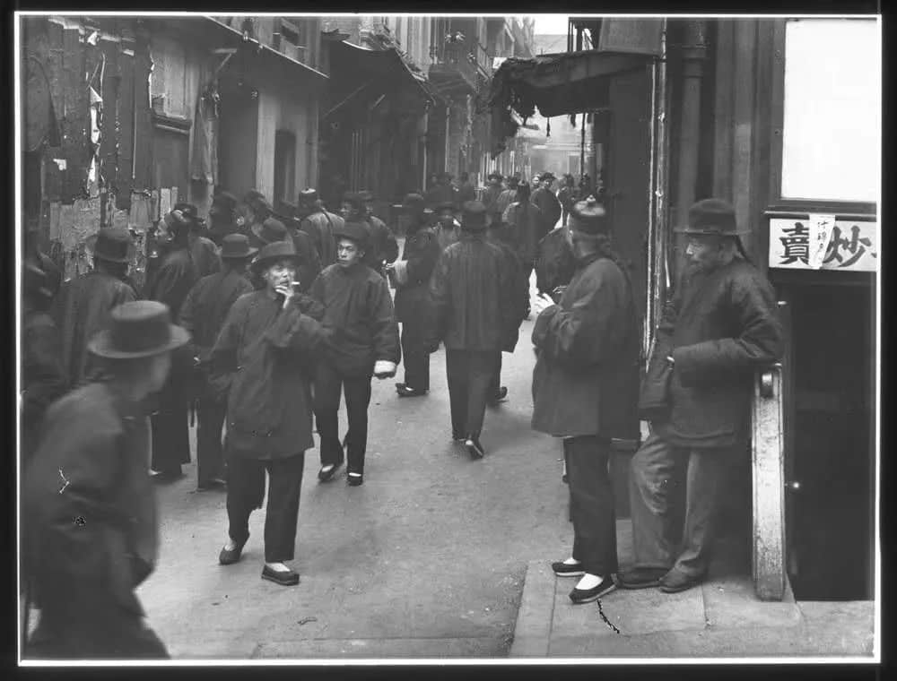 從舊照片看廣州從唐帽向西帽的轉變 從舊照片看廣州從唐帽向西帽的轉變