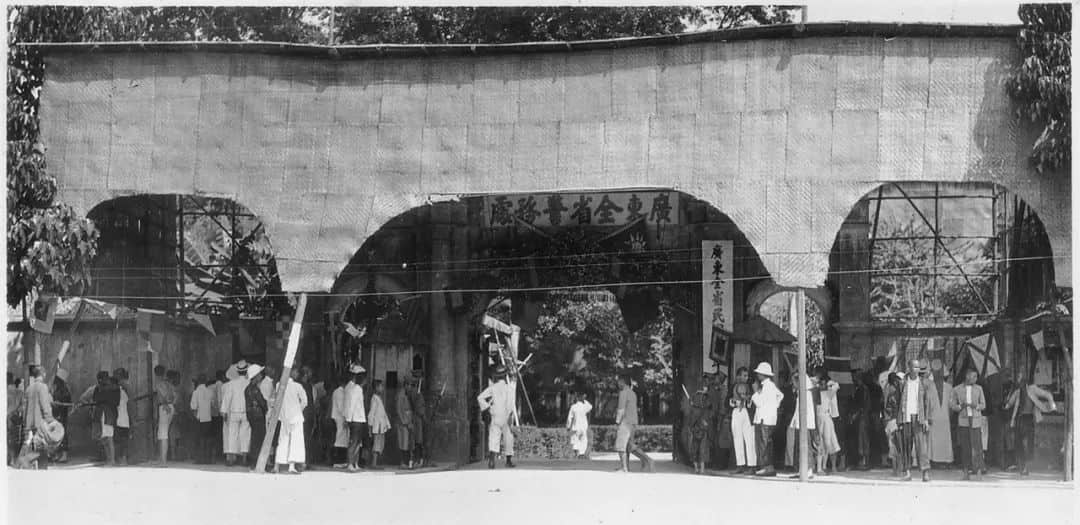 從舊照片看廣州從唐帽向西帽的轉變 從舊照片看廣州從唐帽向西帽的轉變