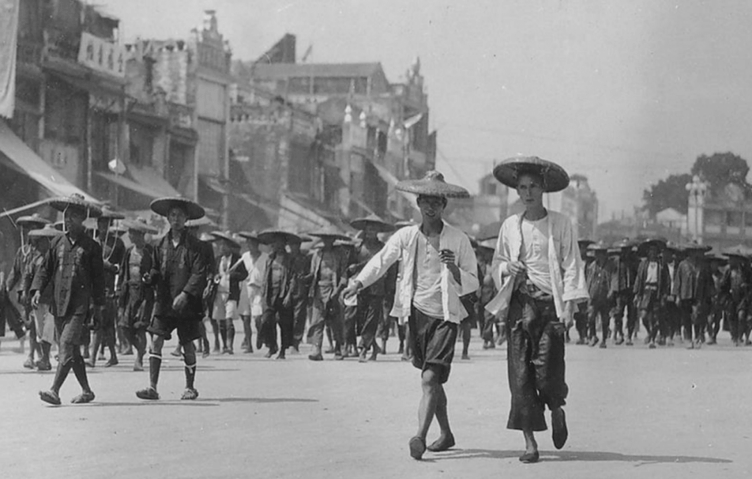 從舊照片看廣州從唐帽向西帽的轉變 從舊照片看廣州從唐帽向西帽的轉變