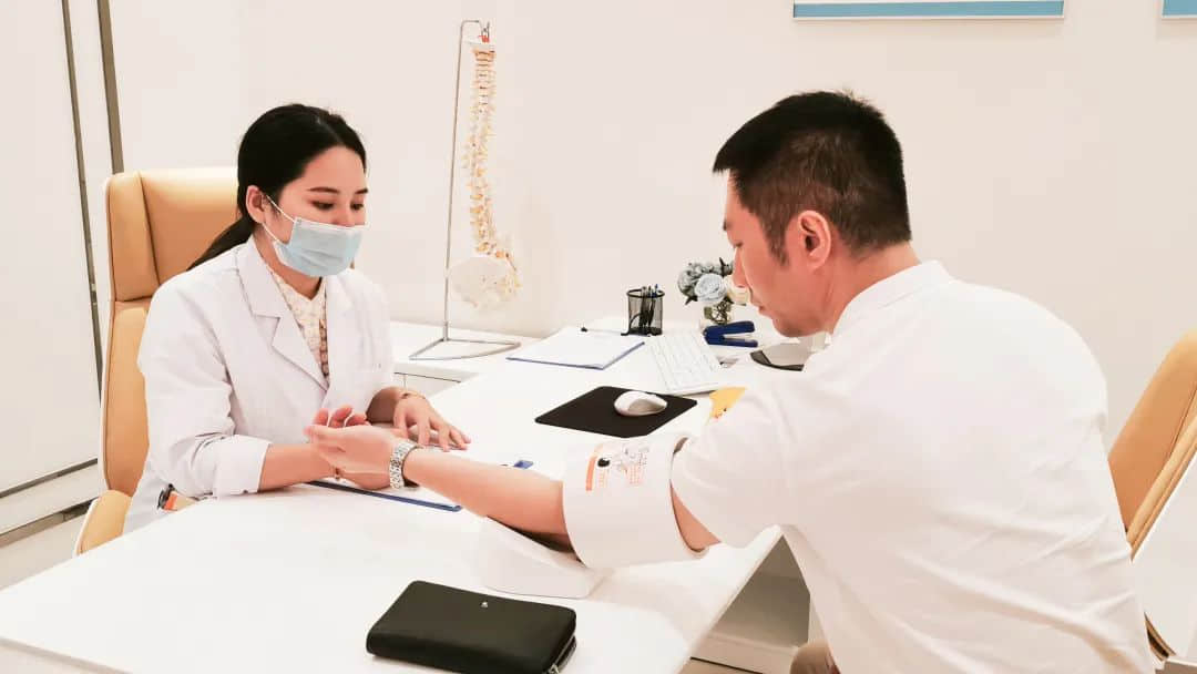 e+more丨拥有乘风破浪的决心,也要有劈荆斩刺的健康身体 e+more丨拥有乘风破浪的决心,也要有劈荆斩刺的健康身体