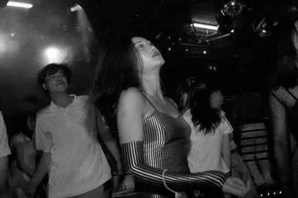 广州“夜蒲”威水史 广州“夜蒲”威水史