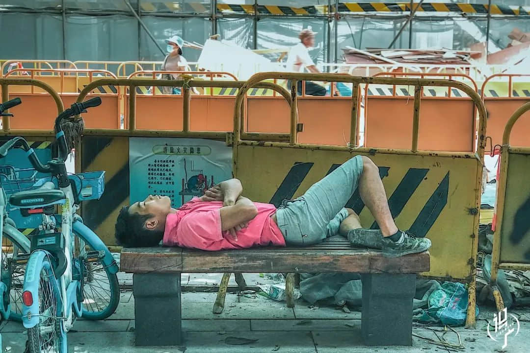 沉睡的广州人 沉睡的广州人