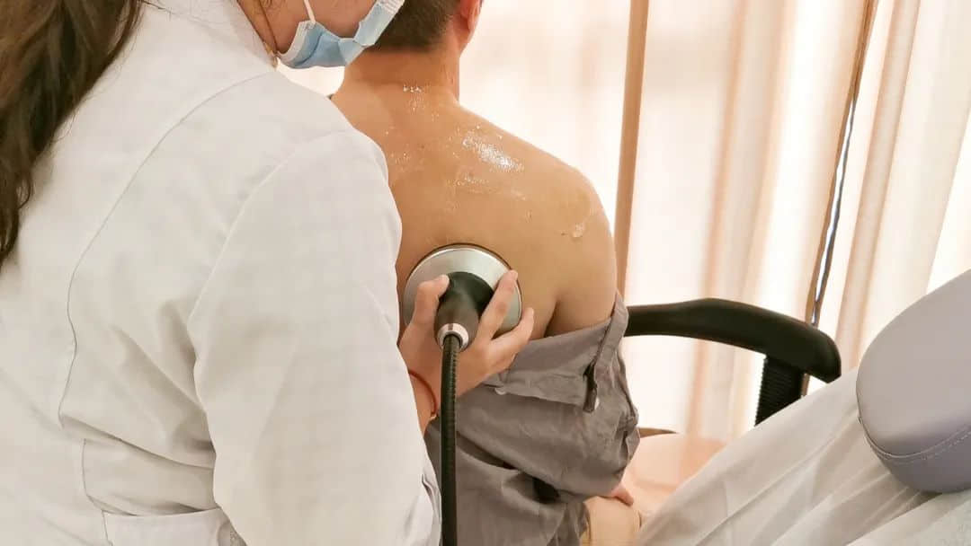 e+more丨拥有乘风破浪的决心,也要有劈荆斩刺的健康身体 e+more丨拥有乘风破浪的决心,也要有劈荆斩刺的健康身体