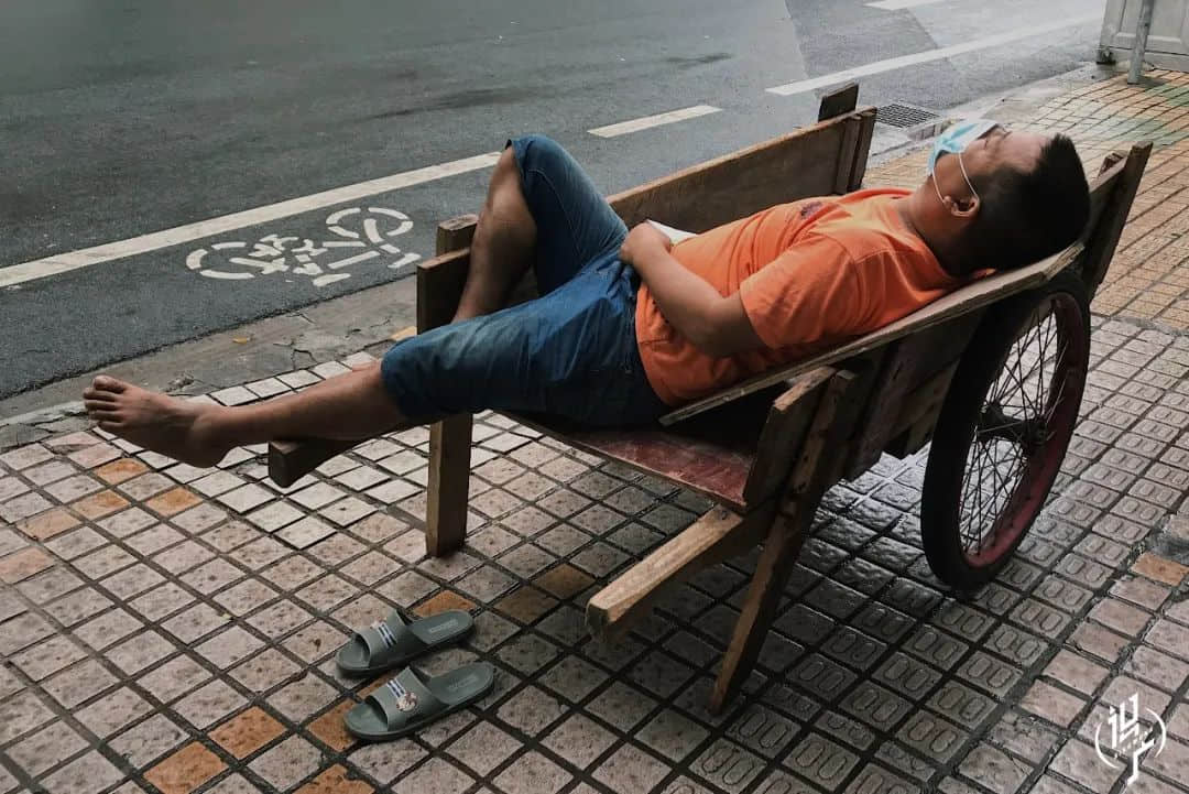 沉睡的广州人 沉睡的广州人