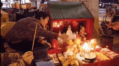 想搞掂特朗普,必须求助天桥底嘅神秘组织? 想搞掂特朗普,必须求助天桥底嘅神秘组织?