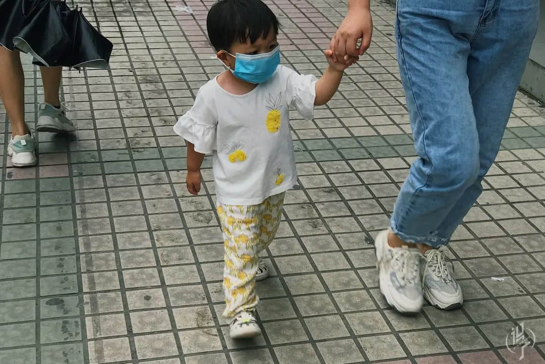 戴口罩的夏天 戴口罩的夏天