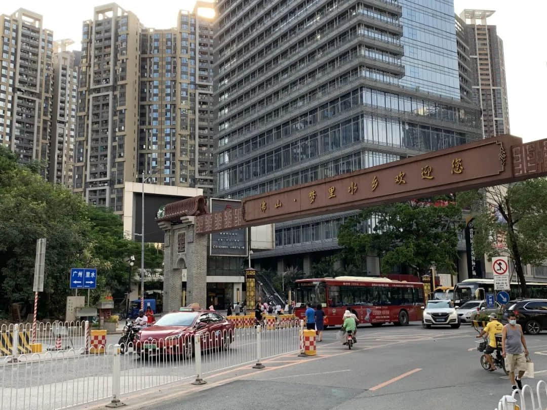 广佛同城之“同床异梦”：十三年修不好两座桥