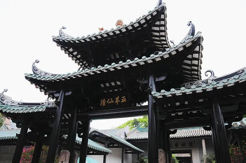 五仙观神秘的仙人拇迹，坊间的各种传闻