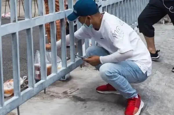 学生打榜、学校解封:当代大学只向热搜低头? 学生打榜、学校解封:当代大学只向热搜低头?