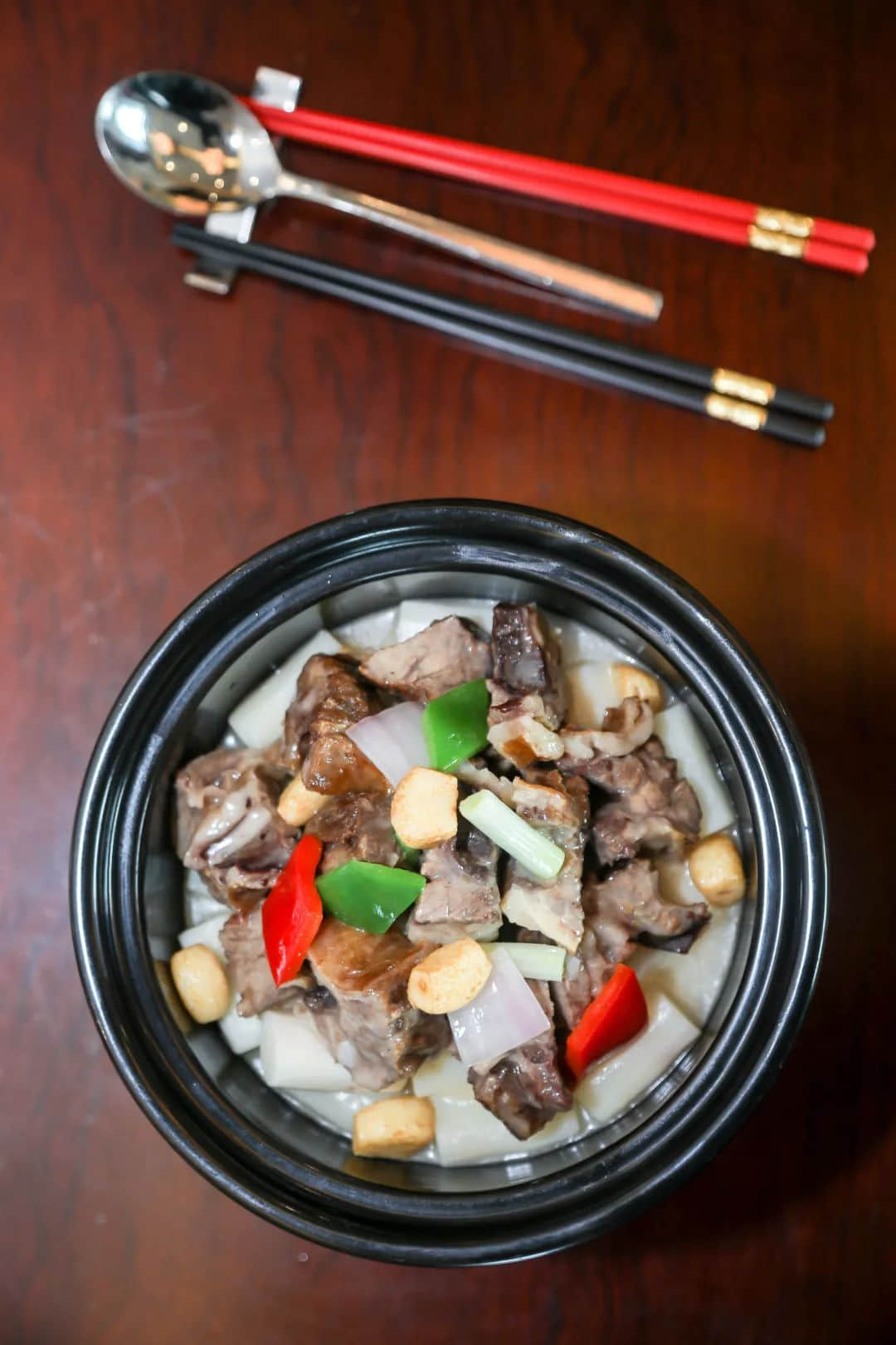 广东人的餐桌礼仪:不仅要尊重人,也要尊重食物 广东人的餐桌礼仪:不仅要尊重人,也要尊重食物