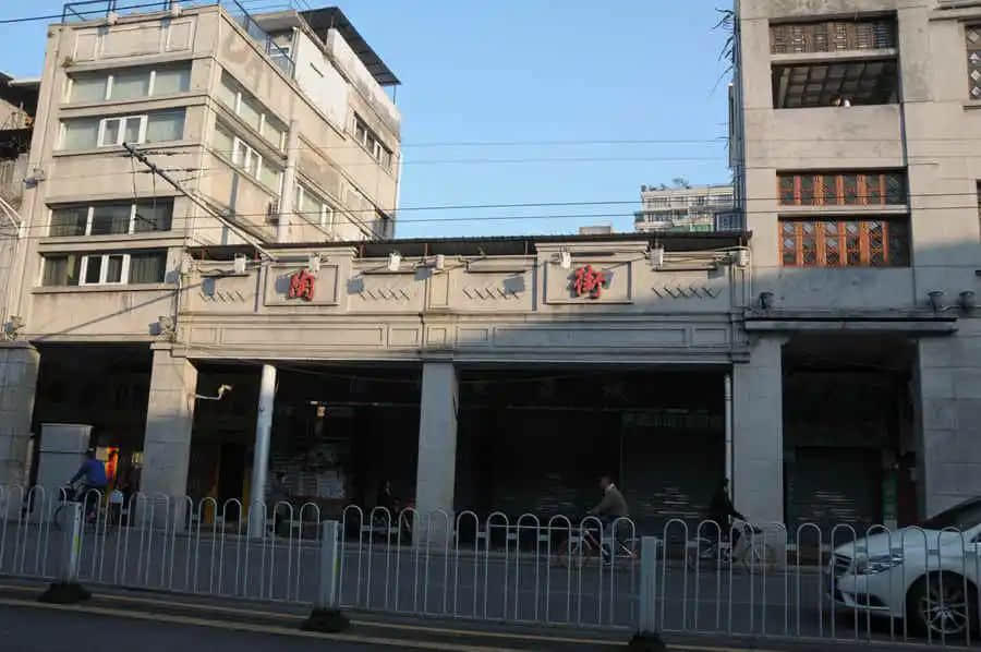 光塔街曾百业繁兴,米粒之珠,也放光芒 光塔街曾百业繁兴,米粒之珠,也放光芒