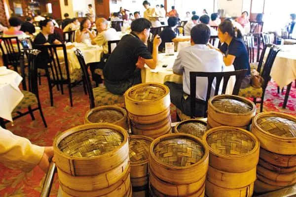 广州人未解之谜:为何一提早茶,外地食客总爱推荐「点都德」? 广州人未解之谜:为何一提早茶,外地食客总爱推荐「点都德」?