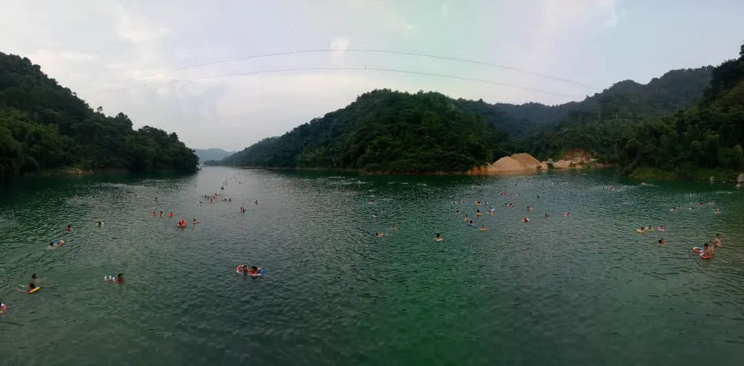 总说年味越来越淡,那么年味究竟是种什么味? 总说年味越来越淡,那么年味究竟是种什么味?